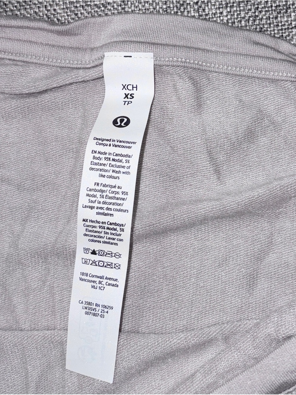 Lululemon XS “Be Calm” sweatshirt EUC - Picture 3 of 3